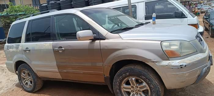 A picture of DEALER MARKET HONDA PILOT 2003 Pure First Body Pan Direct