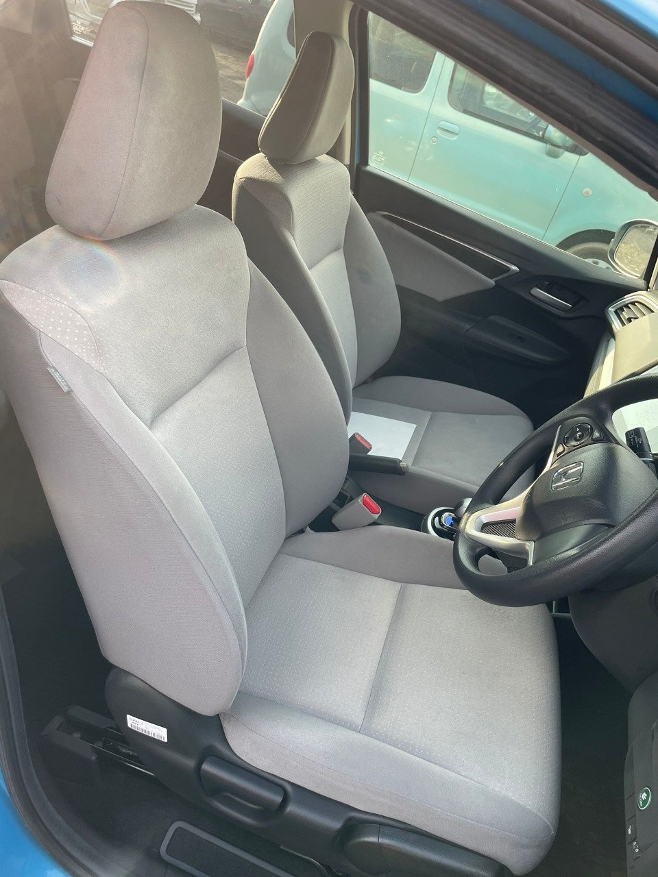 A picture of 2013 Honda fit hybrid