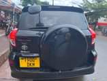 A picture of Toyota rav 4