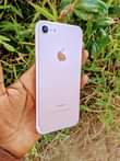 A picture of Iphone 7 plain imenyooka finger saaf bypass gb32 bh96