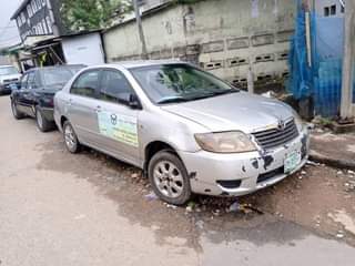 A picture of 2004 Toyota Corrola