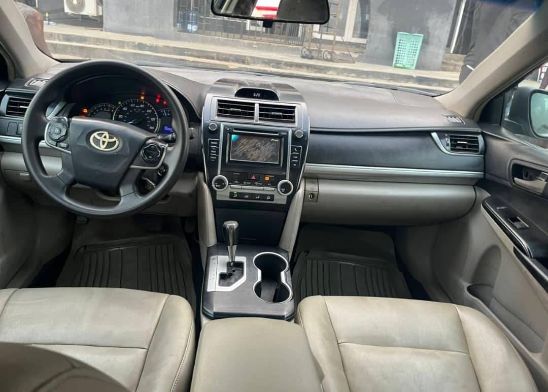 A picture of Toyota Camry 2014