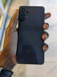 A picture of Samsung Galaxy A32 5G