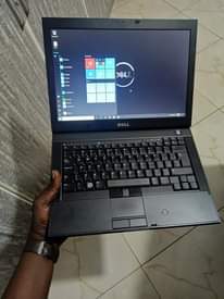 A picture of DELL LATITUDE E6400 AT 300 000 INTEL CORE 2 DUO