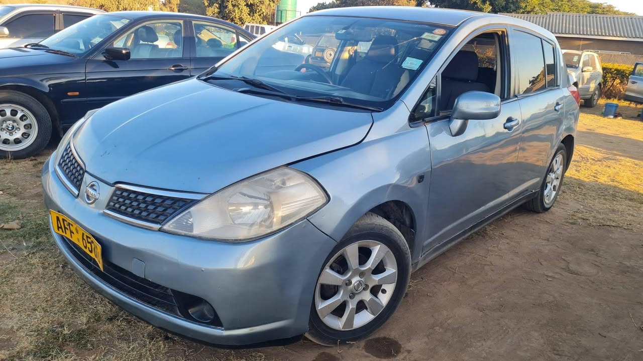 used nissan tiida