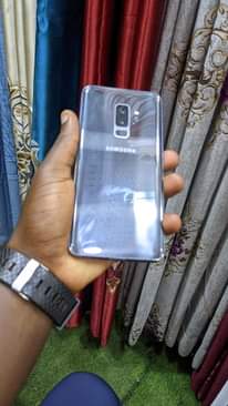 A picture of SAMSUNG S9 PLUS