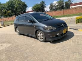 used toyota ipsum