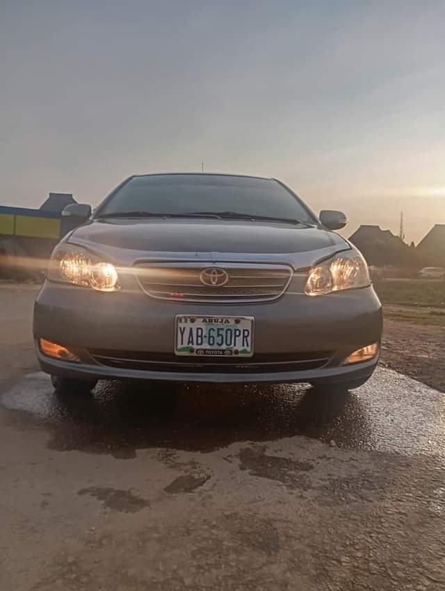 A picture of Toyota Corolla 2005