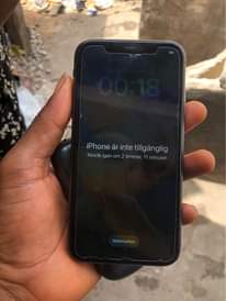 A picture of iPhone 11 locked