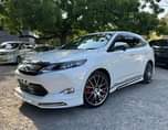 A picture of TOYOTA HARRIER NEW SHAPE SPORT EDITION CHASSIS NO