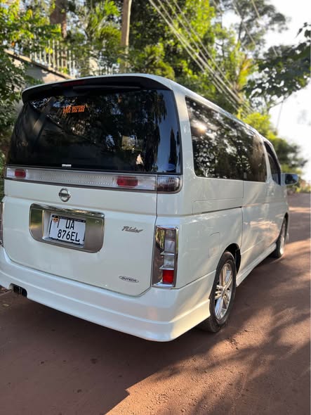 A picture of 2010 Nissan rider