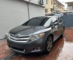 A picture of 2011 Venza