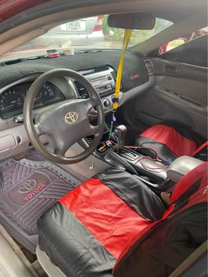 A picture of TOYOTA CAMRY 2003