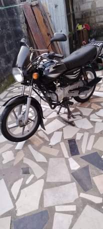 A picture of Boxer bm 125