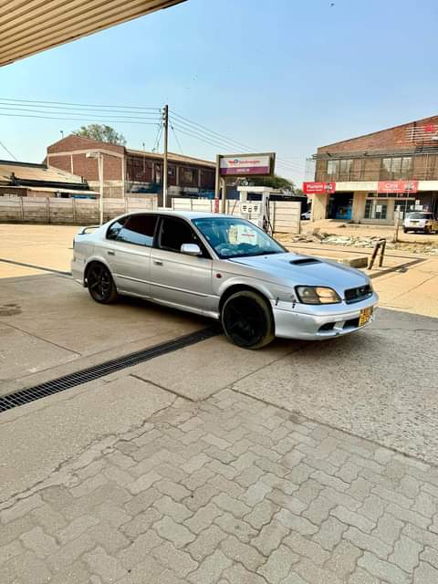 subaru legacy