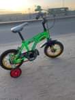 A picture of Chagua size yako hapo kuna bike 3 kila moja 100