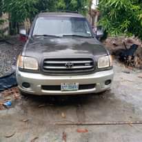 A picture of Grade one Toyota Sequoia pure firstbody barley used. At the