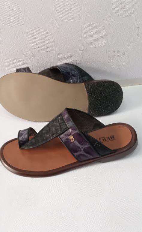 A picture of Original Shoes Price 25 000