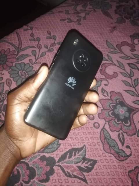 huawei y9