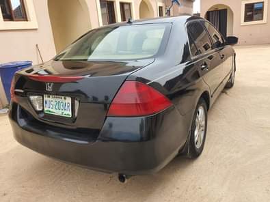 A picture of Honda Accord 2007 model Aka Dc 4 sale Super Clean