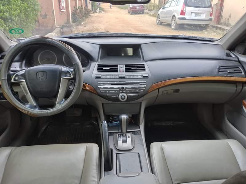 A picture of Sharp 1st body 2012 Honda Accord Eagle spirit Full option