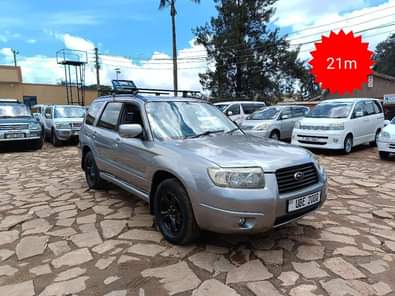 A picture of Affordable cars for sale with in Kampala installments allowed inbox