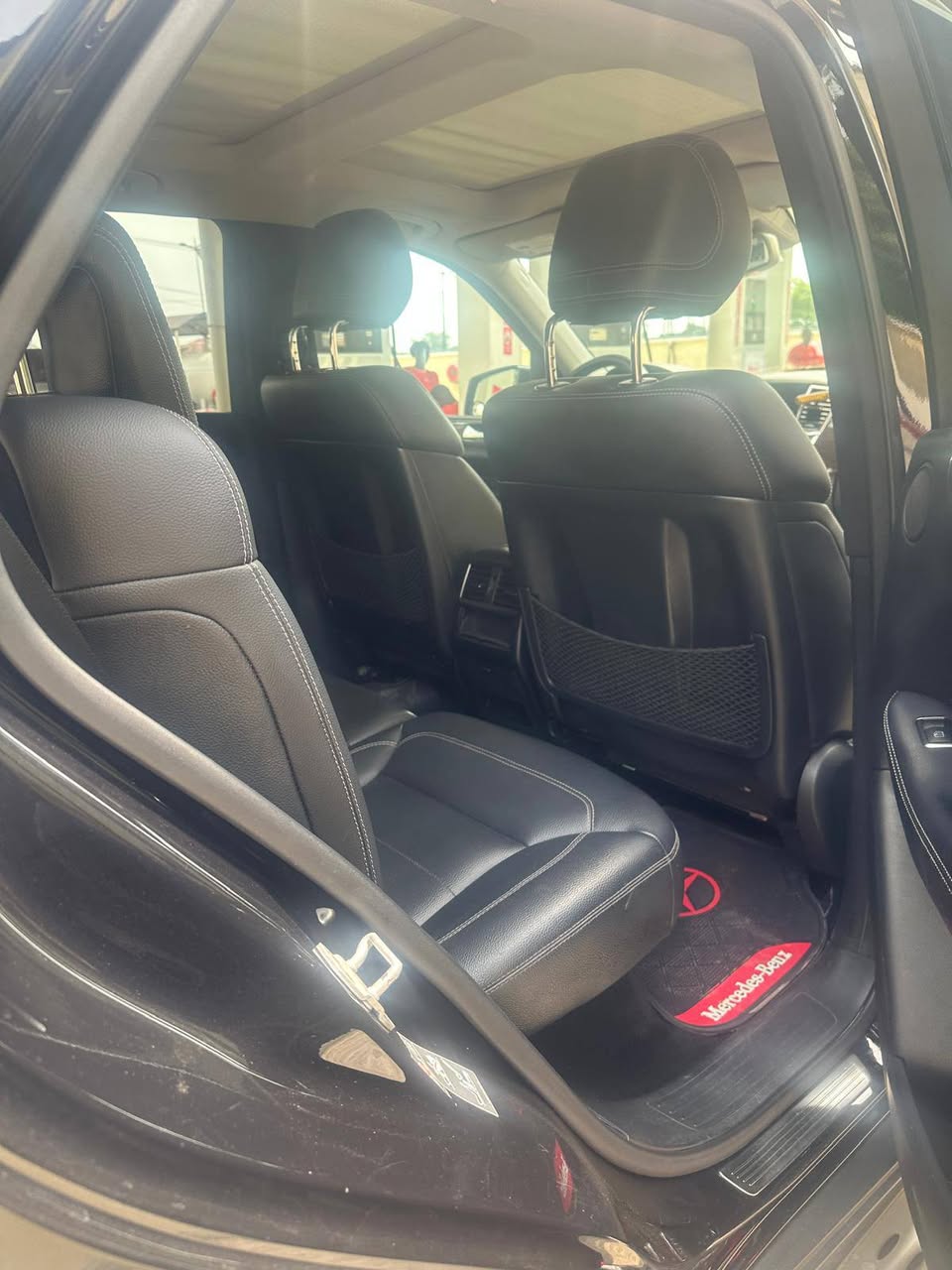 A picture of Mercedes Benz
