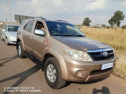 Toyota Q.