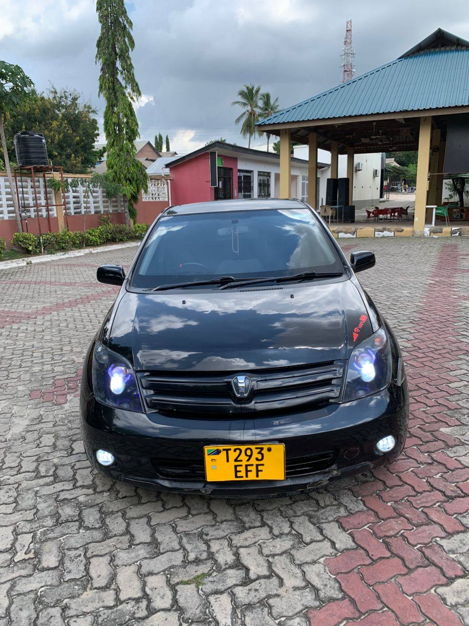 A picture of TOYOTA IST