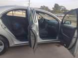 A picture of 2005 Toyota Avensis