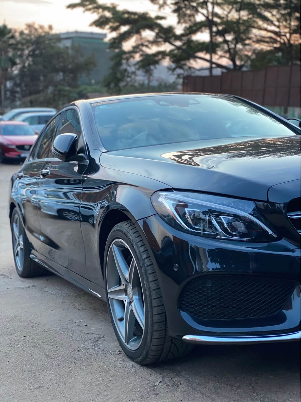 A picture of Mercedes Benz C200