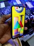 A picture of SAMSUNG M31