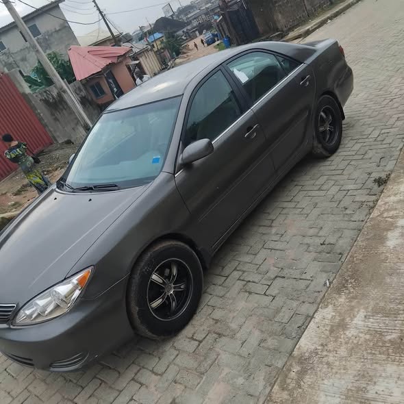 A picture of FOR SALE Toyota camry 2004 model working perfectly with good