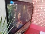 A picture of 0701222348 50 inch smartec smart TV brand new
