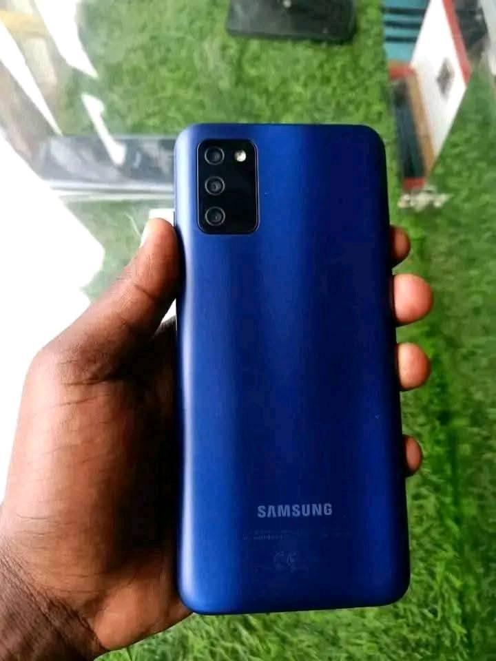 A picture of Samsung a03s