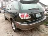 A picture of 2004 Lexus 300