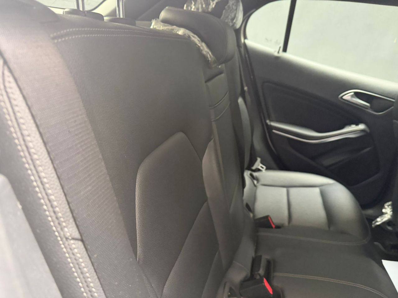 A picture of Mercedes Benz GLA250
