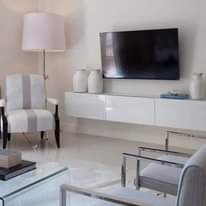 A picture of 50sw 10th St Miami FL 33130