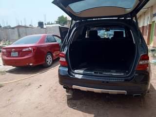 A picture of 2009 4matic Jeep for sale. First body working perfectly good
