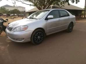 A picture of Clean used Toyota corolla le 2005 2006 model with Chilling