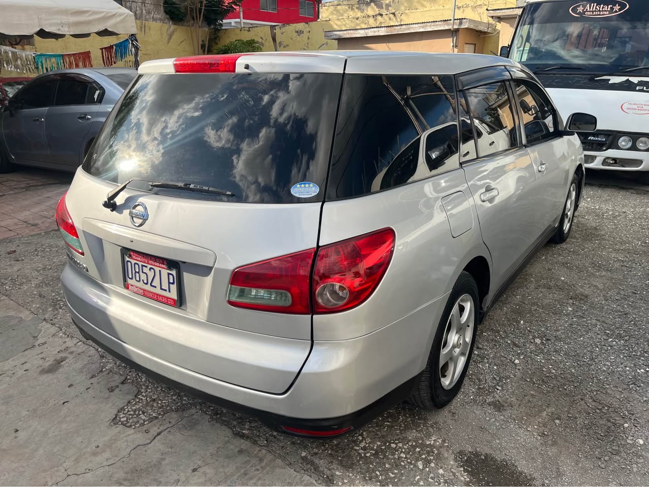 nissan wingroad