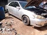 A picture of 2006model Toyota Camry Partly First Body Good Gear Engine Smoking