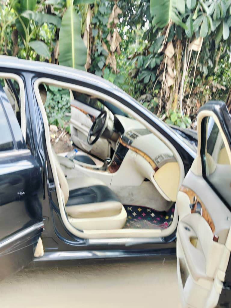 A picture of Very clean Mercedes Benz E350 available for sale