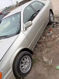 A picture of Toyota Camry tiny big
