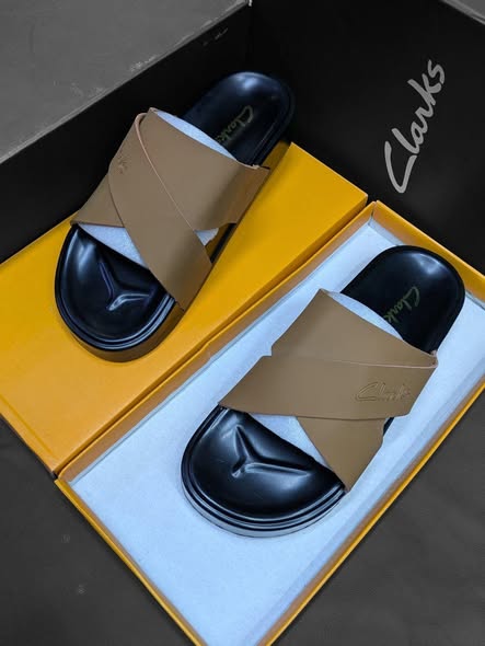 A picture of Men s shoes