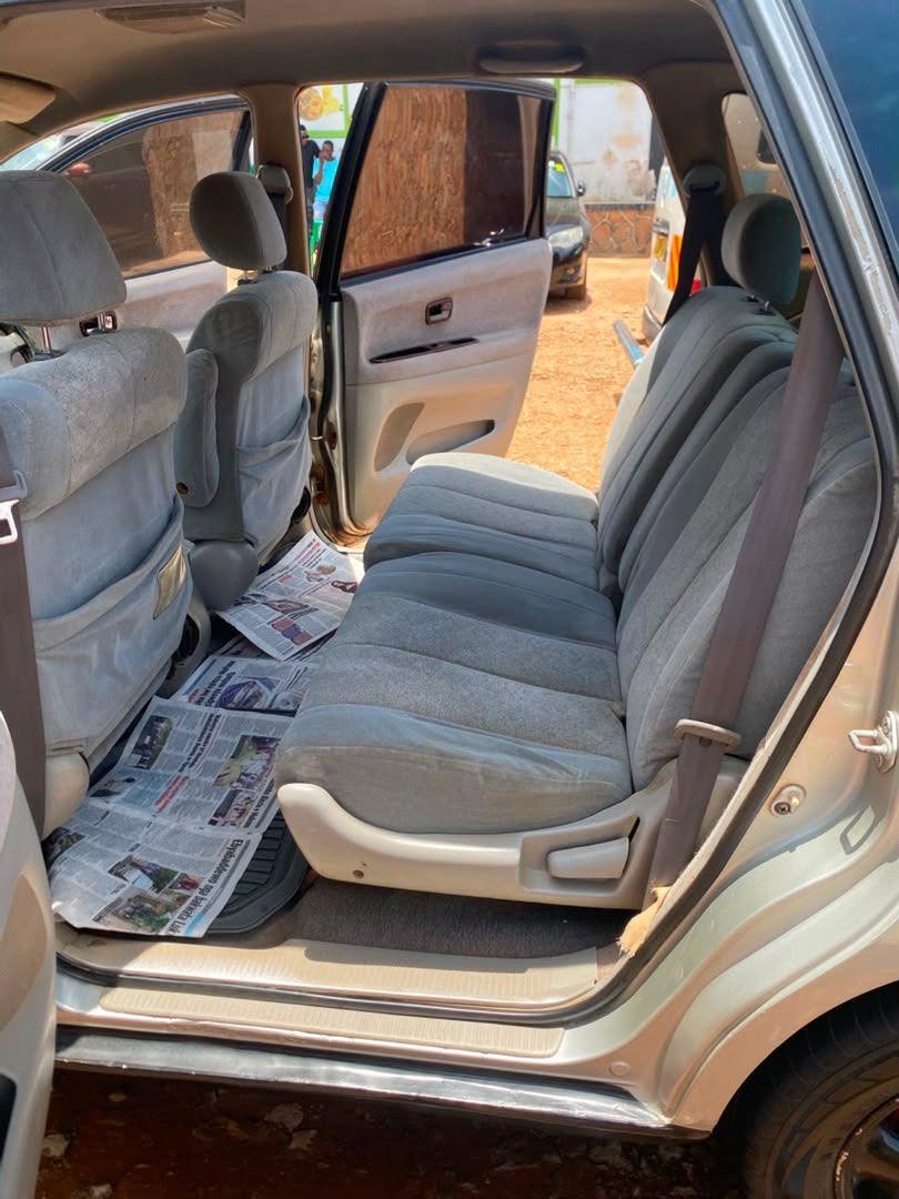 A picture of TOYOTA NADIA
