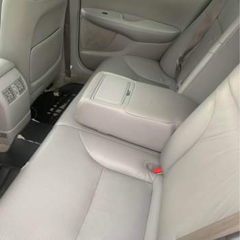 A picture of Es330 2005