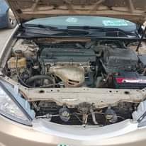 A picture of Toyota Camry 04 upgraded to 06 Nigeria used little top