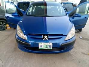 A picture of Peugeot 307 Automatic Transmission 4 sale Clean body and interior