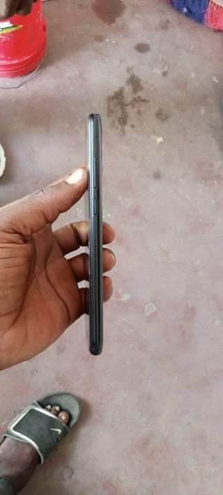A picture of SAMSUNG A04E GB 32 RAM 3 GB INAUZWA 130